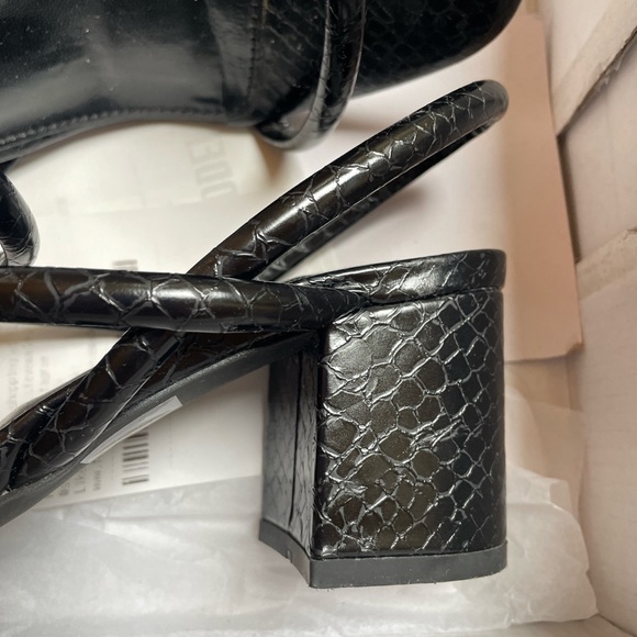 Steve Madden Black Daffodil crocodile/alligator heeled sandals - Picture 4 of 4